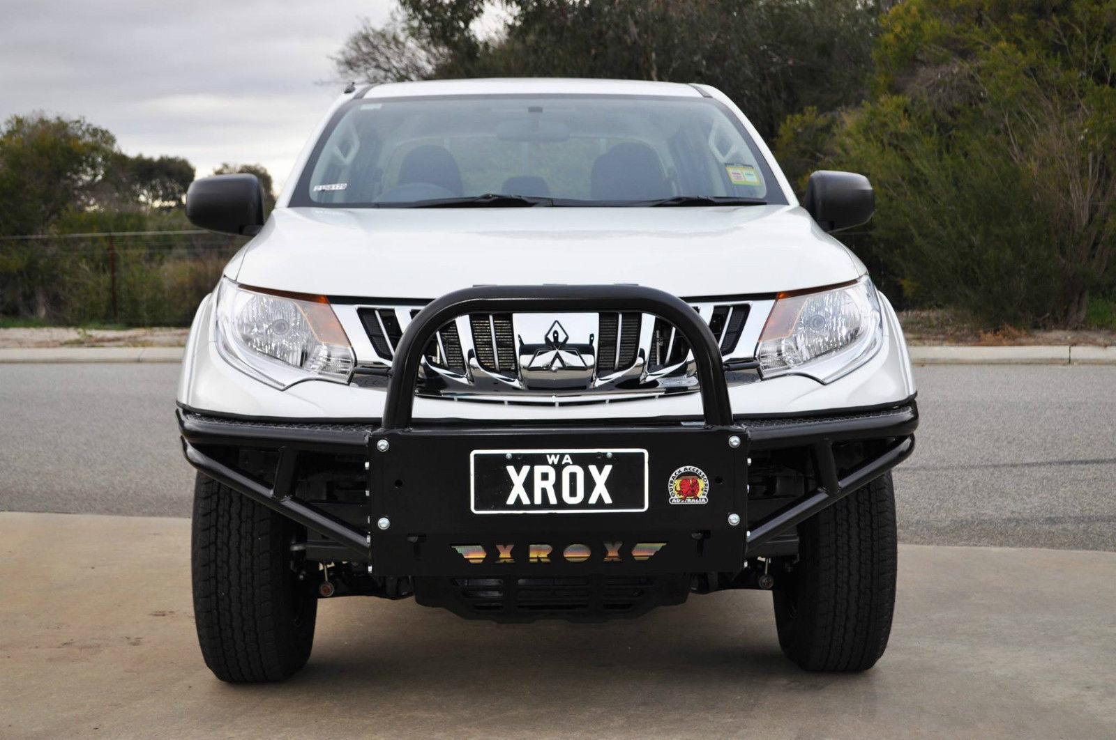 XROX BULLBAR MITSUBISHI TRITON MQ 01/2015on