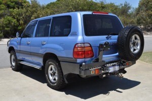 OUTBACK ACCESSORIES' DUAL WHEEL CARRIER TO SUIT TOYOTA 100 SERIES IFS