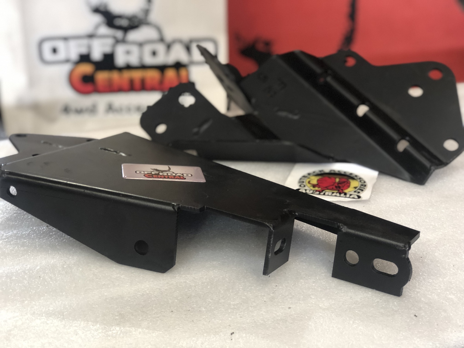 XROX 2" BODY LIFT BRACKETS (AVAILABLE FOR VARIOUS VEHICLES)