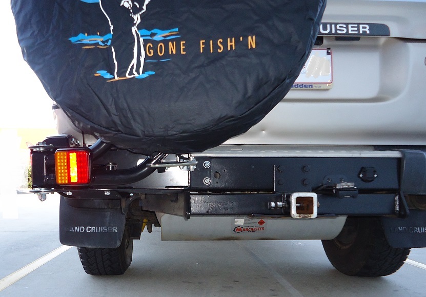 OUTBACK ACCESSORIES' SINGLE WHEEL CARRIER TO SUIT LAND CRUISER 80