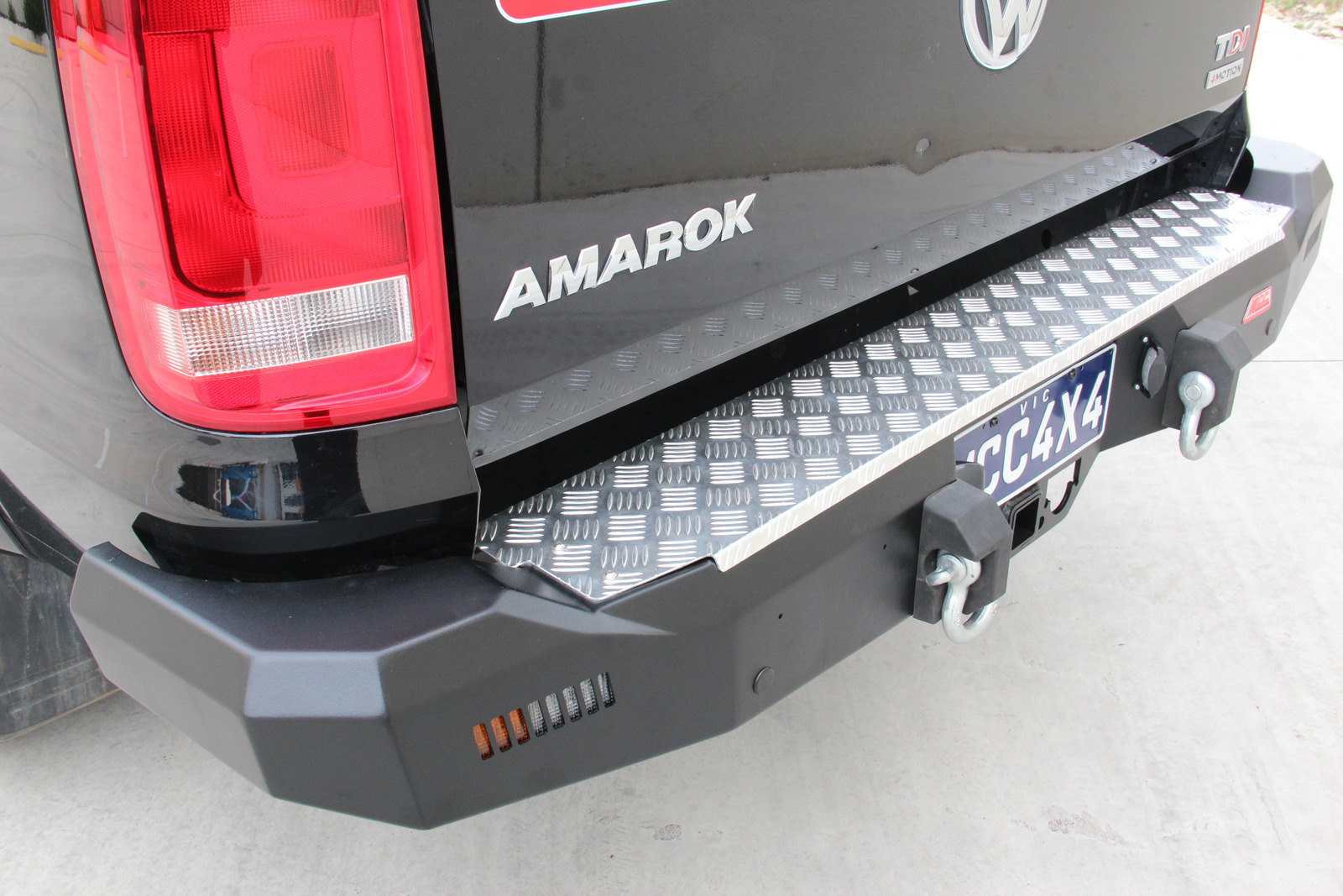 MCC ROCKER REAR BAR TO SUIT VOLKSWAGEN AMAROK 2011 ON
