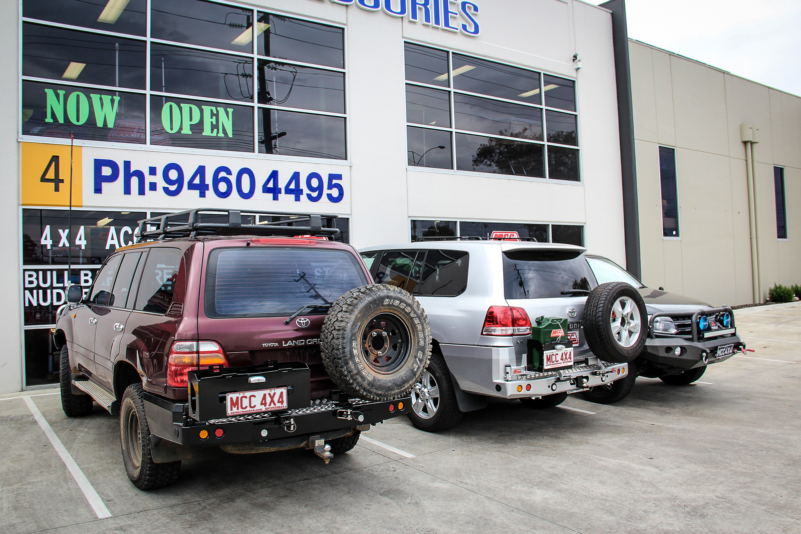 MCC REAR WHEEL CARRIERS TO SUIT  LANDCRUISER 100/105 SERIES (IFS,LIVE AXLE) 1998-2007