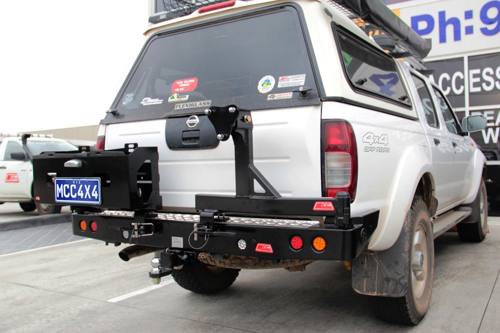 MCC SINGLE WHEEL AND DOUBLE JERRY REAR CARRIER TO SUIT NISSAN NAVARA D22 01/1998-2015
