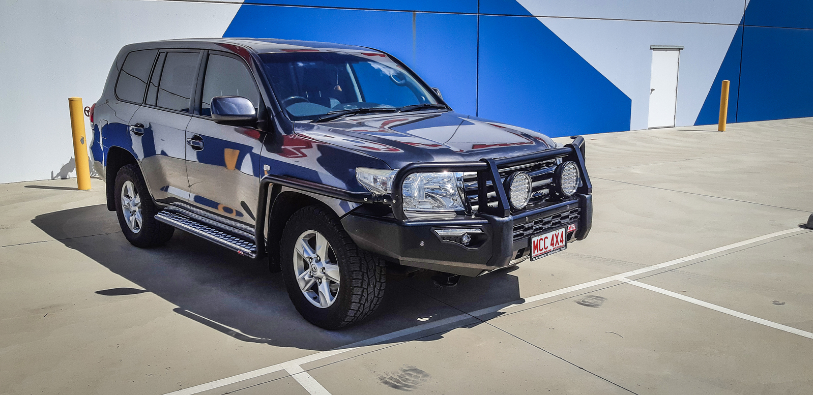 MCC PHOENIX A-FRAME BAR W/UBP & FOGS TO SUIT TOYOTA LANDCRUISER 200 SERIES 2007-2015