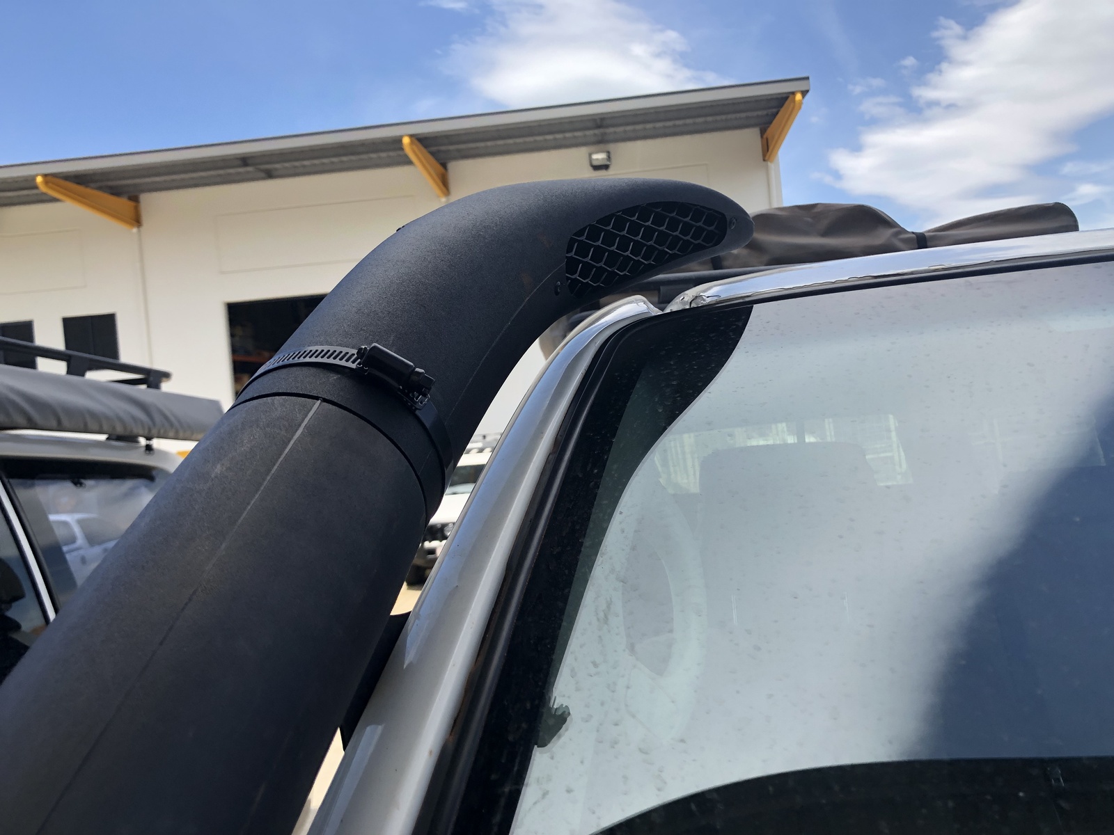 TANAMI WEDGE TAIL SNORKEL HEAD TO SUIT HOLDEN COLORADO (2012-ON)