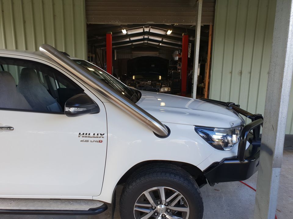 ORC M SPEC BRUSHED STAINLESS SNORKEL TO SUIT TOYOTA HILUX 09/2015 ON (N80)