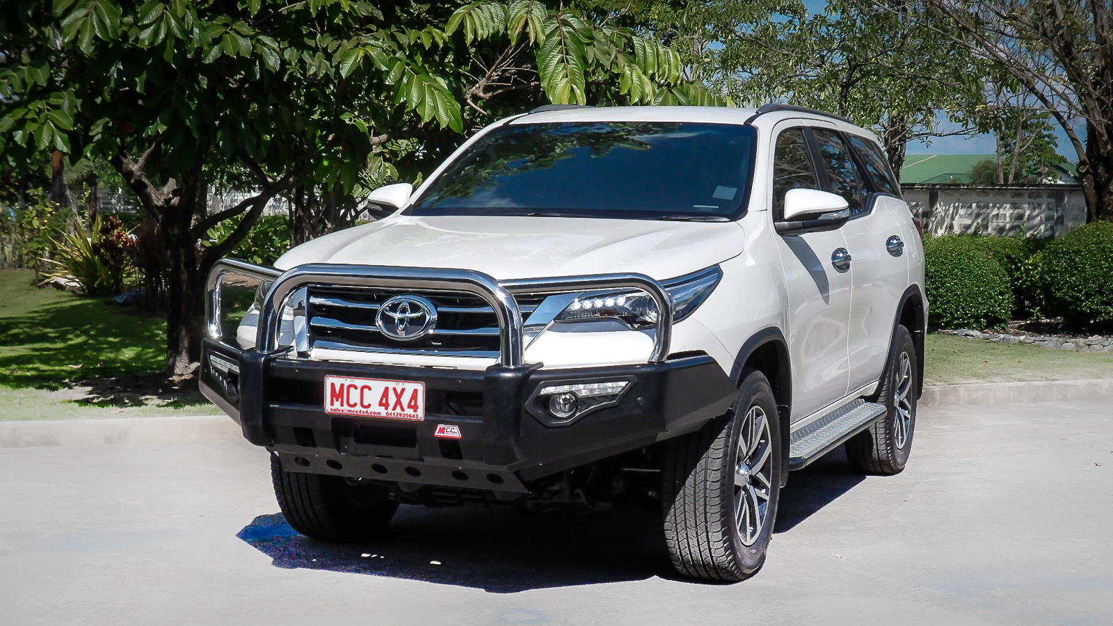 MCC PHOENIX BARS W/UBP & FOGS TO SUIT TOYOTA FORTUNER 2016-2020