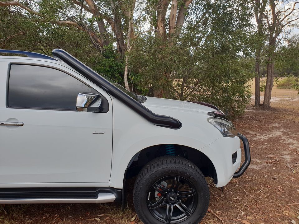 ORC M SPEC POWDERCOAT BLACK STAINLESS SNORKEL - ISUZU DMAX/MUX (MY17)