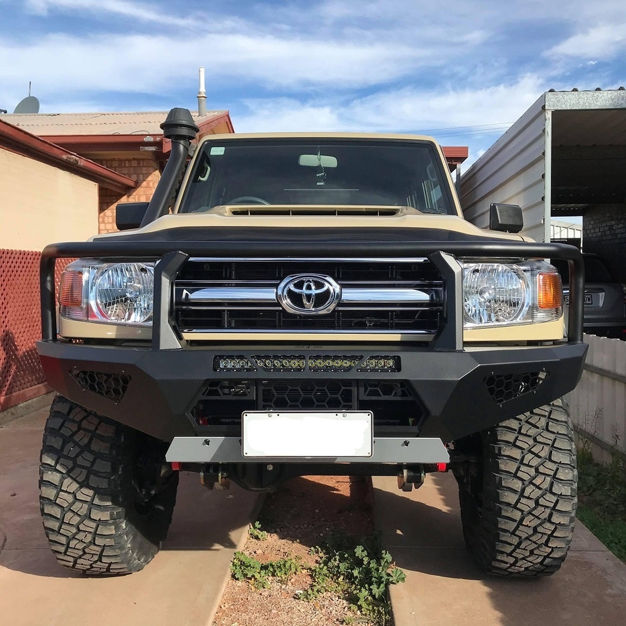 Offroad Animal Toro Bull Bar To Suit Toyota Land Cruiser 76/78/79 Series (2007-2023)