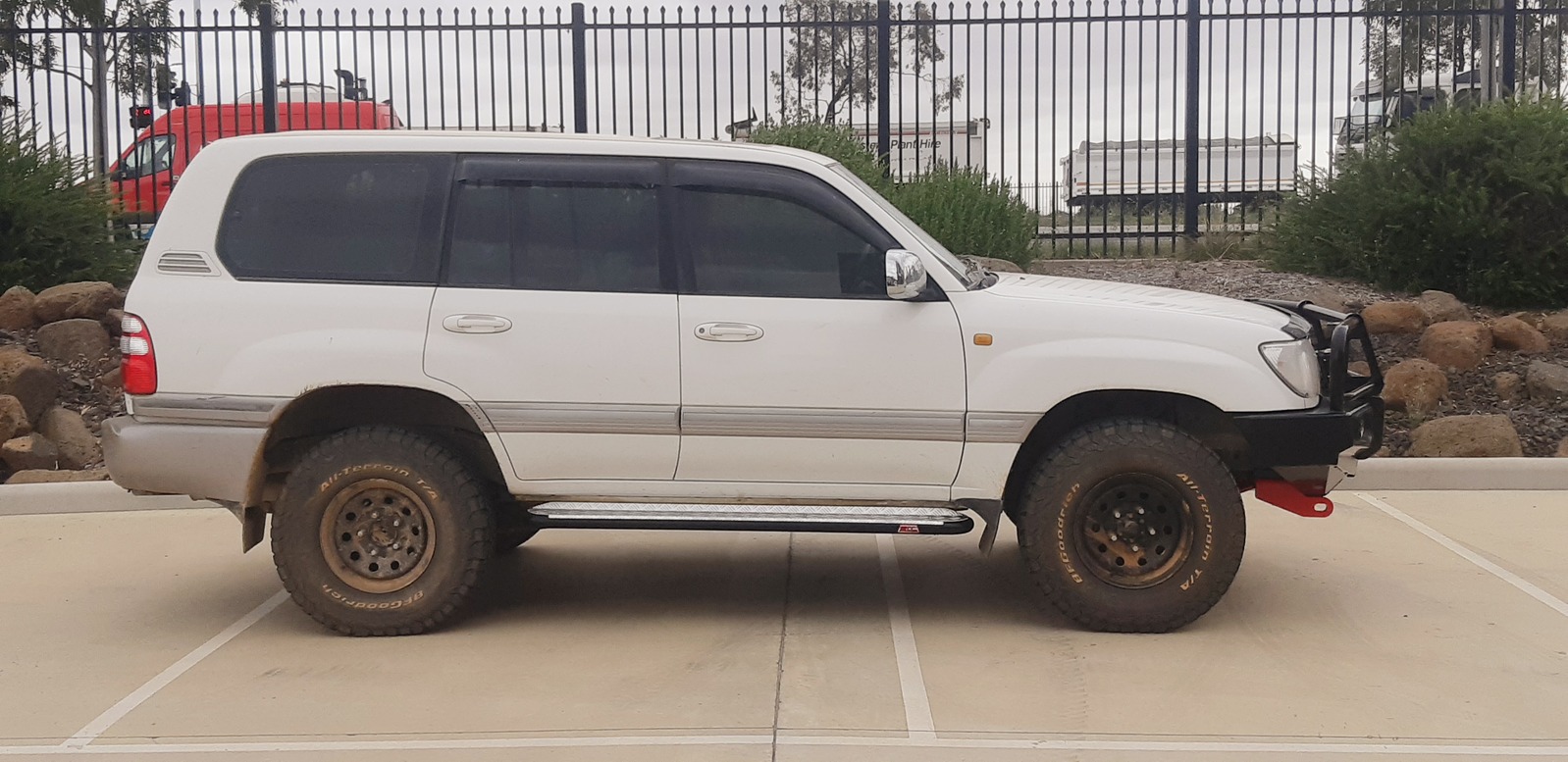 MCC RECOVERY POINTS TO SUIT TOYOTA 100 SERIES LAND CRUISER (1997-2007)