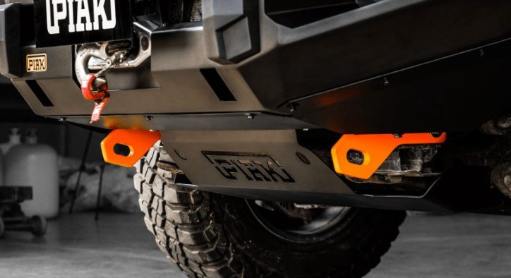 PIAK ELITE NO LOOP BAR W/ORANGE TOW POINTS TO SUIT ISUZU D-MAX & MU-X (2017-2020)