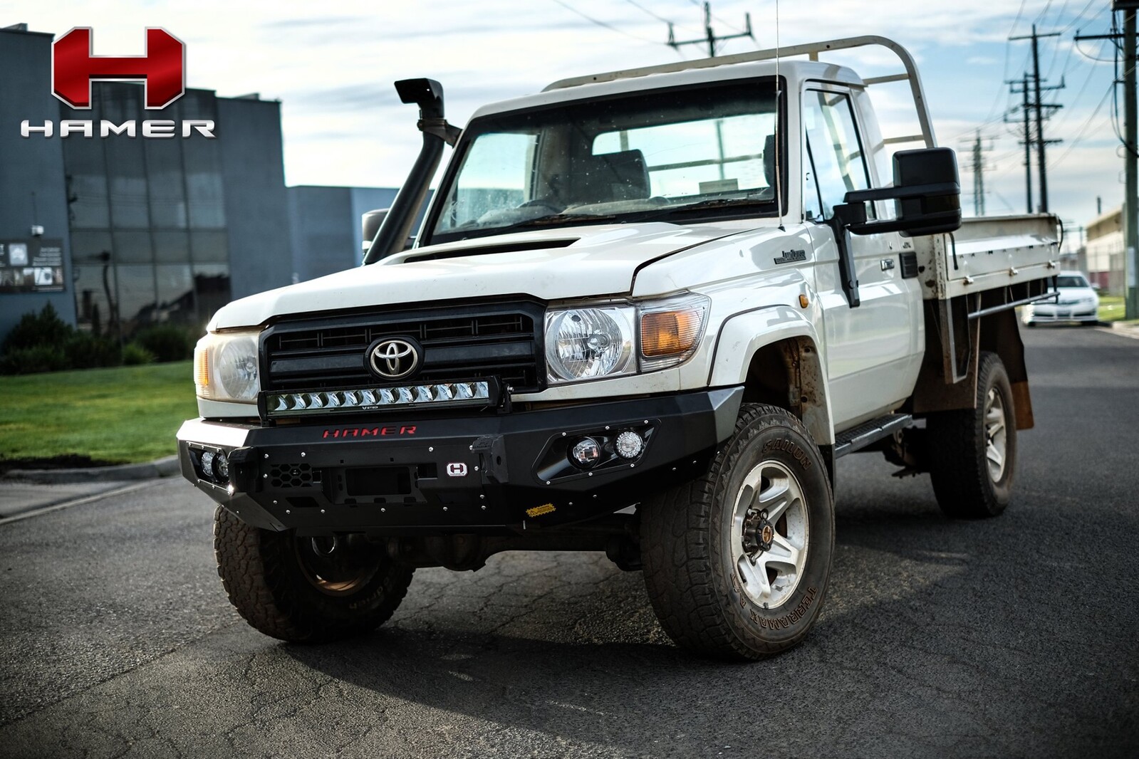 HAMER KING SERIES BULL BAR TO SUIT TOYOTA LAND CRUSIER 70 SERIES (2012-ON)