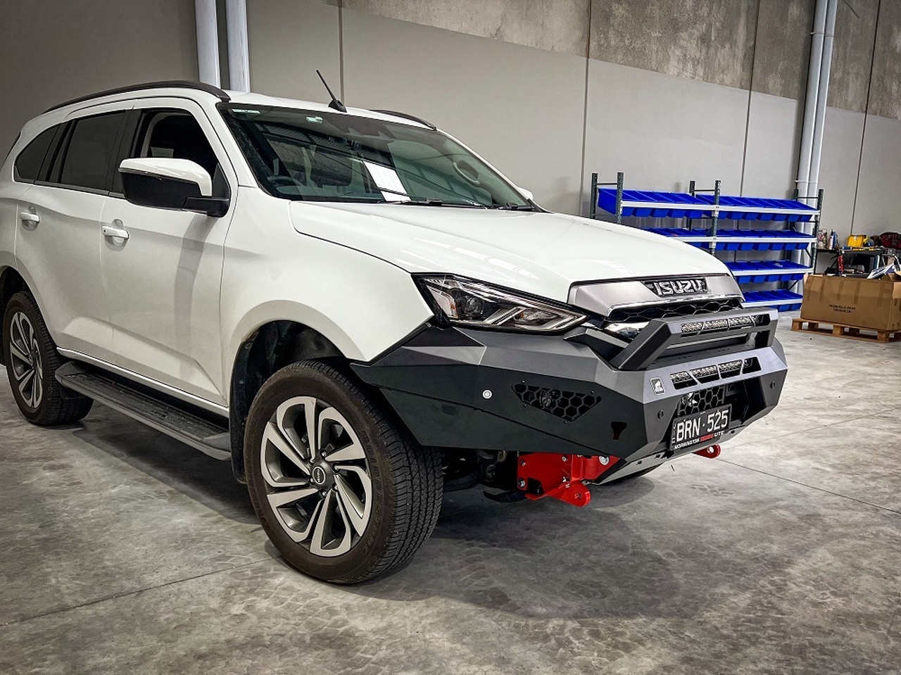 Offroad Animal Predator Bull Bar To Suit Isuzu MU-X (2021-On)