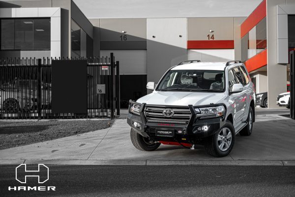 HAMER KING SERIES PLUS 3 LOOP BULL BAR TO SUIT TOYOTA LAND CRUISER 200 SERIES (2015-2020)