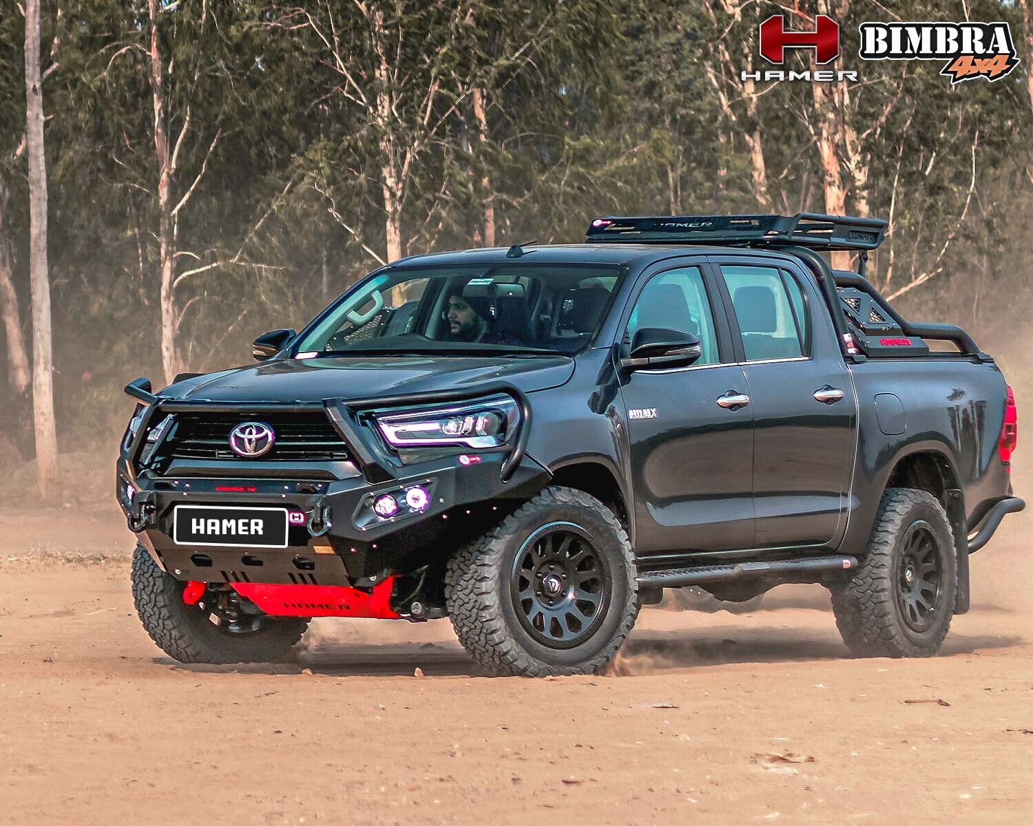 HAMER KING SERIES PLUS BULL BAR TO SUIT TOYOTA HILUX W/O FENDERS (2020-ON)