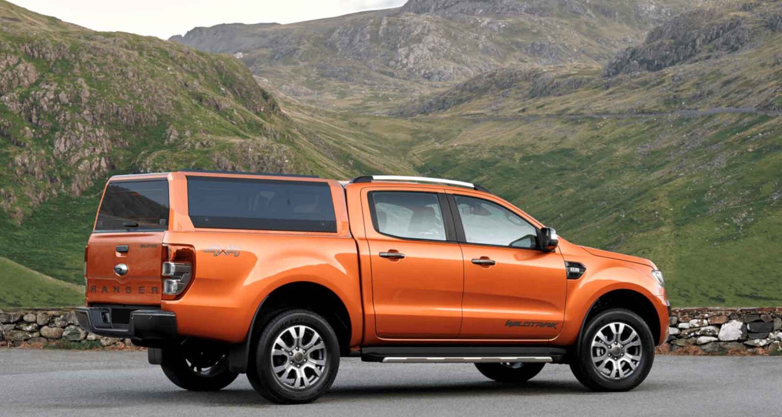 RHINOMAN XTREME CANOPY (BLACK) TO SUIT DUAL CAB FORD RANGER & RAPTOR (07/2022-ON)