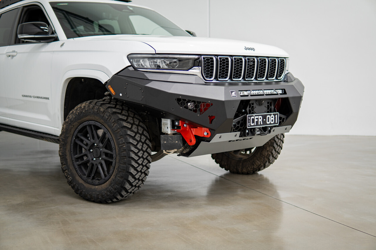 OFFROAD ANIMAL PREDATOR BULL BAR TO SUIT JEEP GRAND CHEROKEE WL & L (2022-ON)
