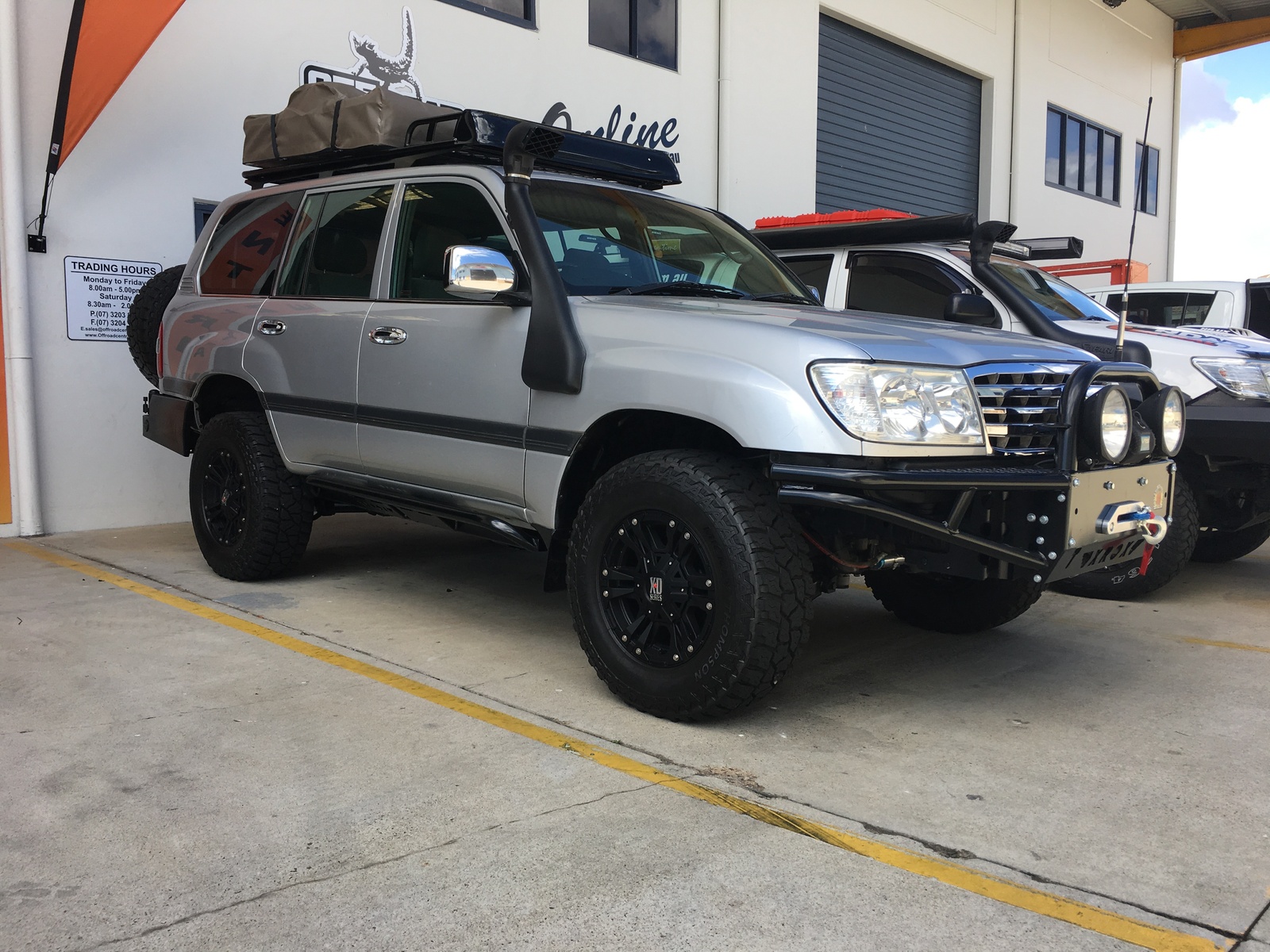 XROX BULLBAR TO SUIT TOYOTA L/CRUISER 100 SERIES LIVE 98-10/2007
