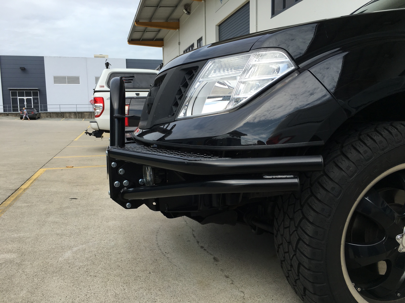 XROX BULLBAR TO SUIT NISSAN NAVARA D40-PATH 05/2010ON