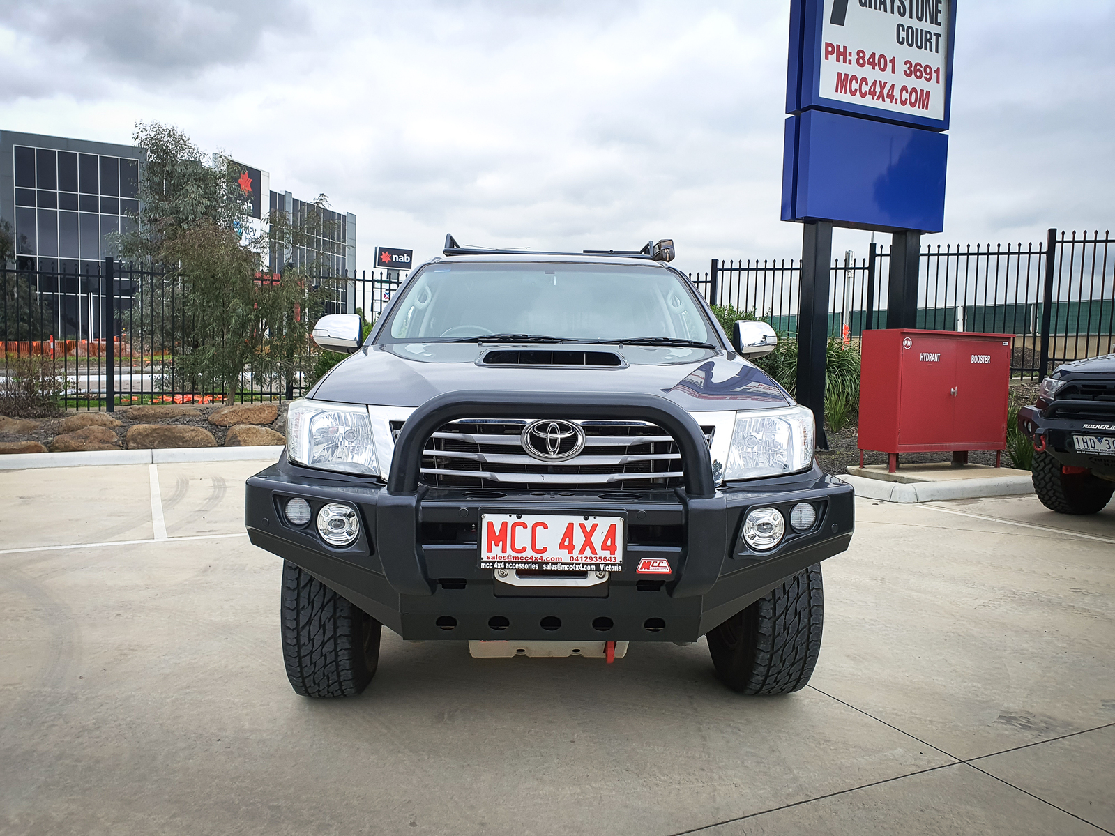 MCC FALCON TRIPLE LOOP BULL BAR TO SUIT TOYOTA HILUX VIGO CHAMP 07/2011 - 09/2015 (MK7 FACE LIFT)