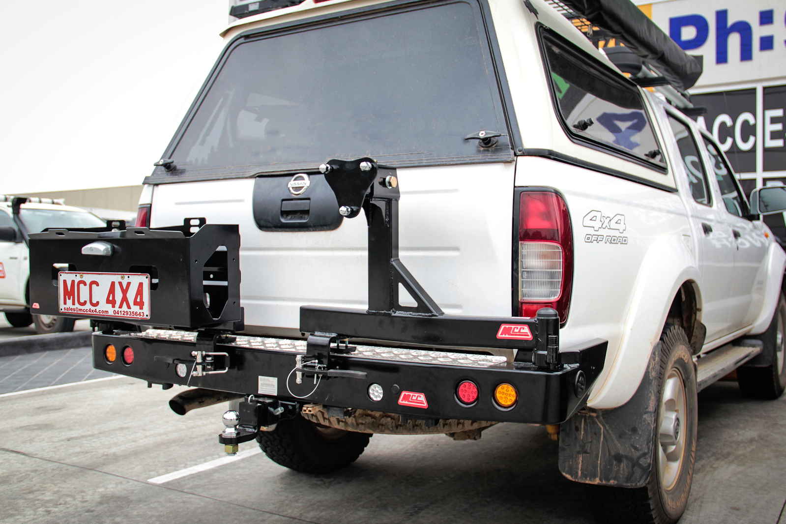 MCC DUAL WHEEL CARRIER TO SUIT NISSAN NAVARA D22 01/1998-2015