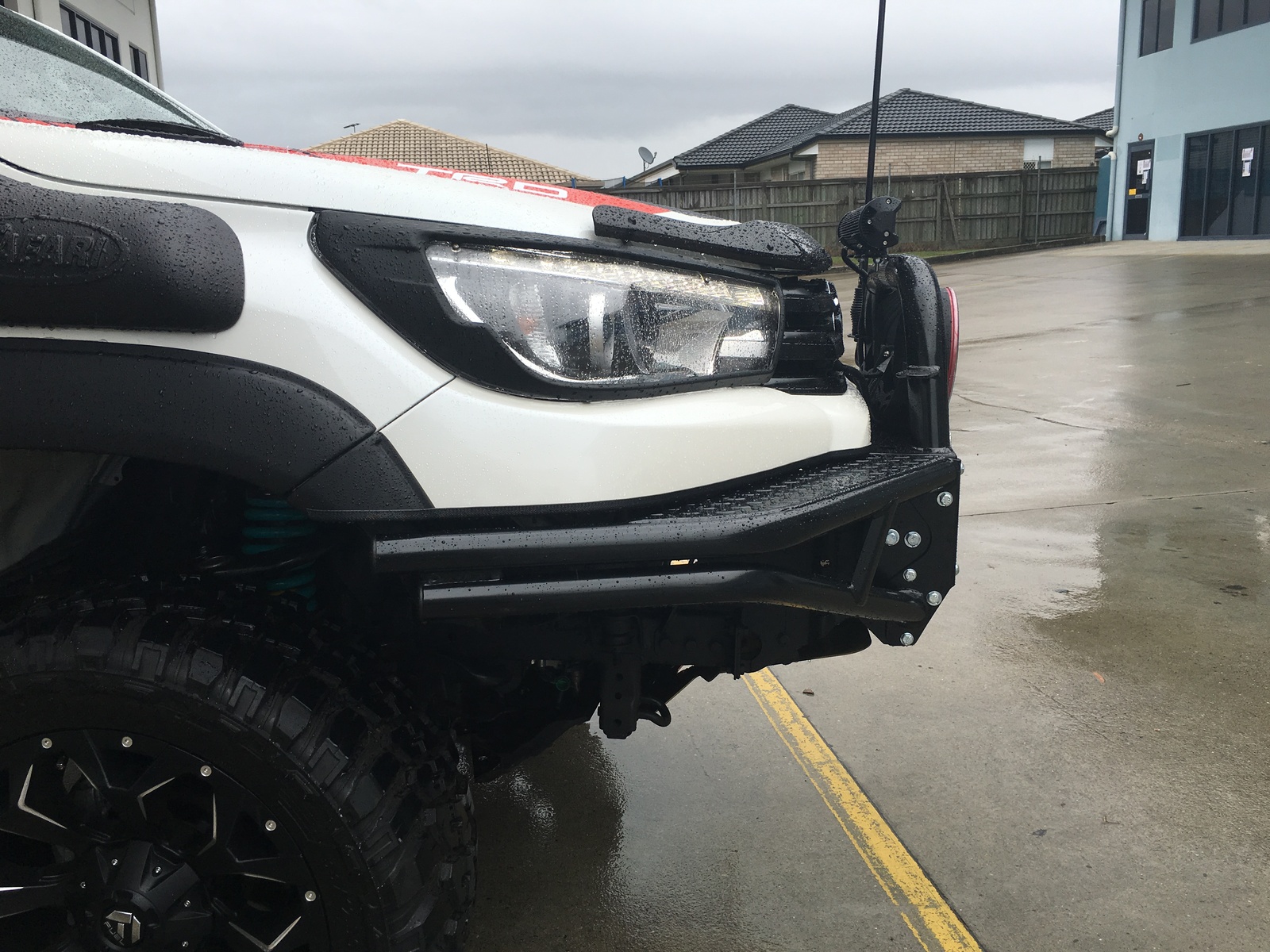 XROX BULL BAR TO SUIT TOYOTA HILUX REVO 07/2015 ON