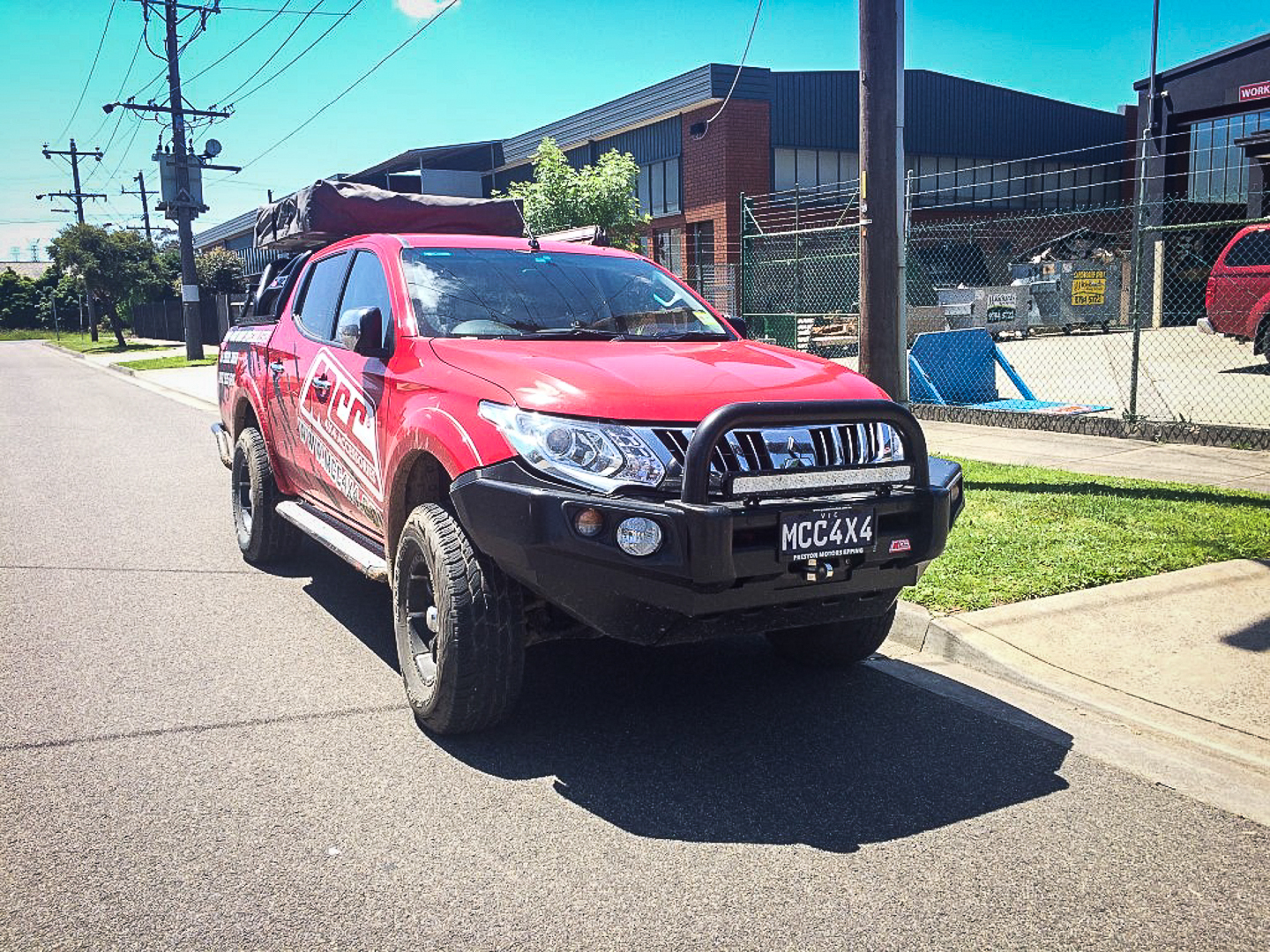 MCC FALCON  SINGLE LOOP BULLBAR OPTIONS TO SUIT MITSUBISHI TRITON MQ 08/2015-2018