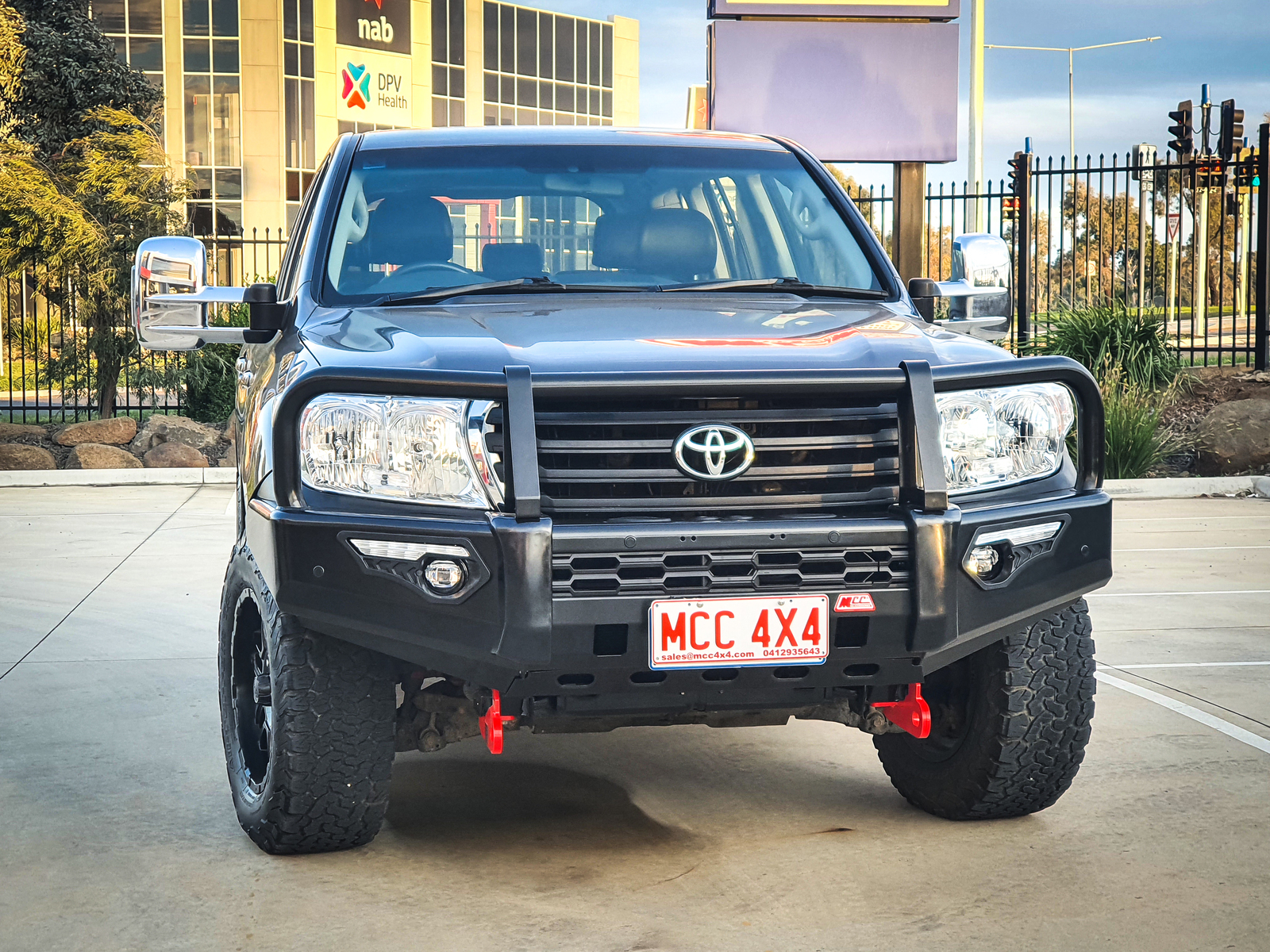 MCC PHOENIX A-FRAME BAR W/UBP & FOGS TO SUIT TOYOTA LANDCRUISER 200 SERIES 2007-2015