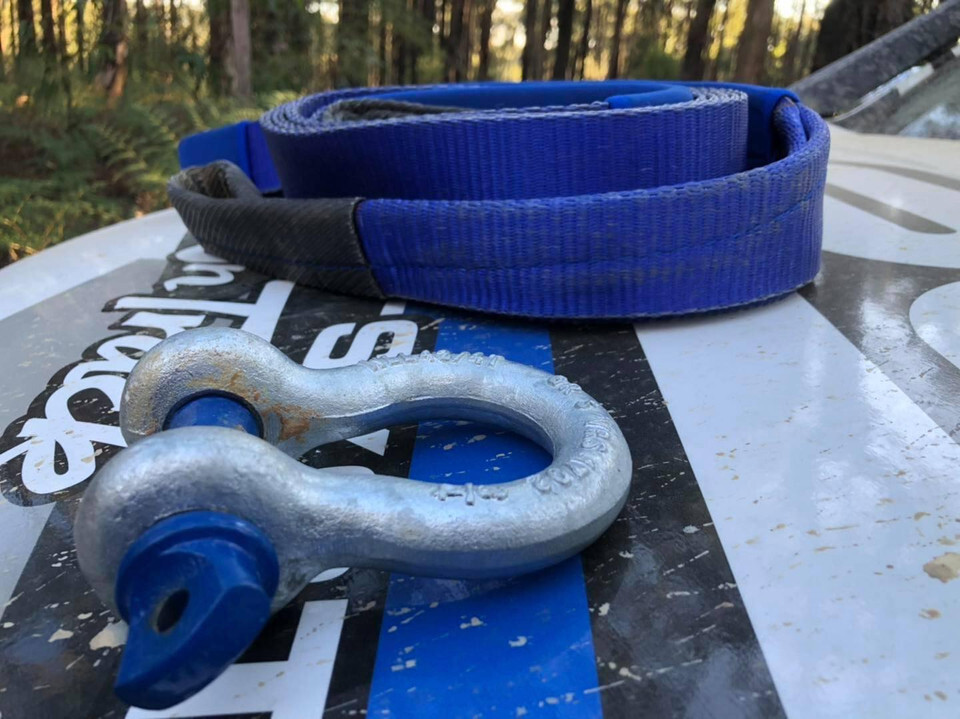 VRS Bow Shackle (3.25T WLL Rated)