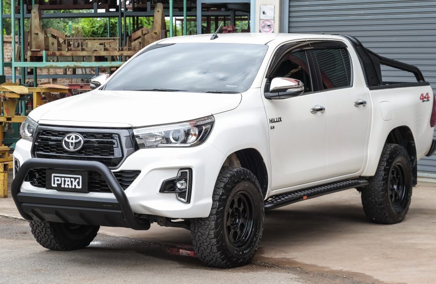 PIAK OFFTRACK Nudge Bar To Suit Toyota Hilux (2018-2020)