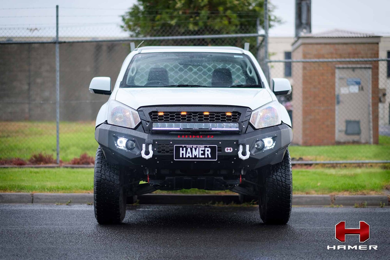 HAMER KING SERIES BULL BAR TO SUIT ISUZU DMAX (2012-2016)