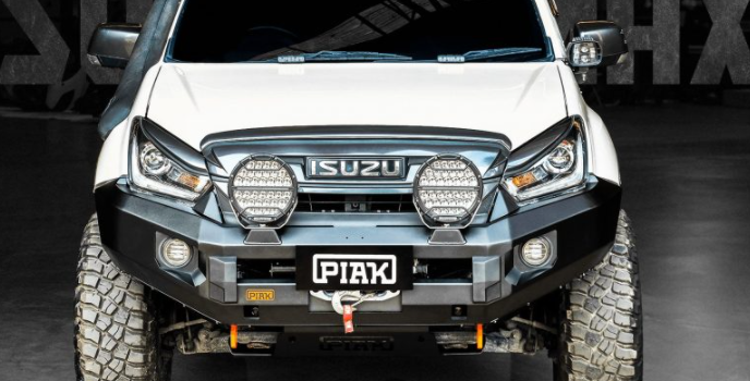 PIAK ELITE NO LOOP BAR W/ORANGE TOW POINTS TO SUIT ISUZU D-MAX & MU-X (2017-2020)