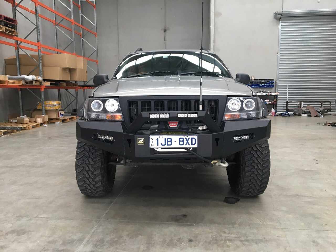 Offroad Animal Predator Bull Bar To Suit Jeep Grand Cherokee WJ/WG (1999-2004)