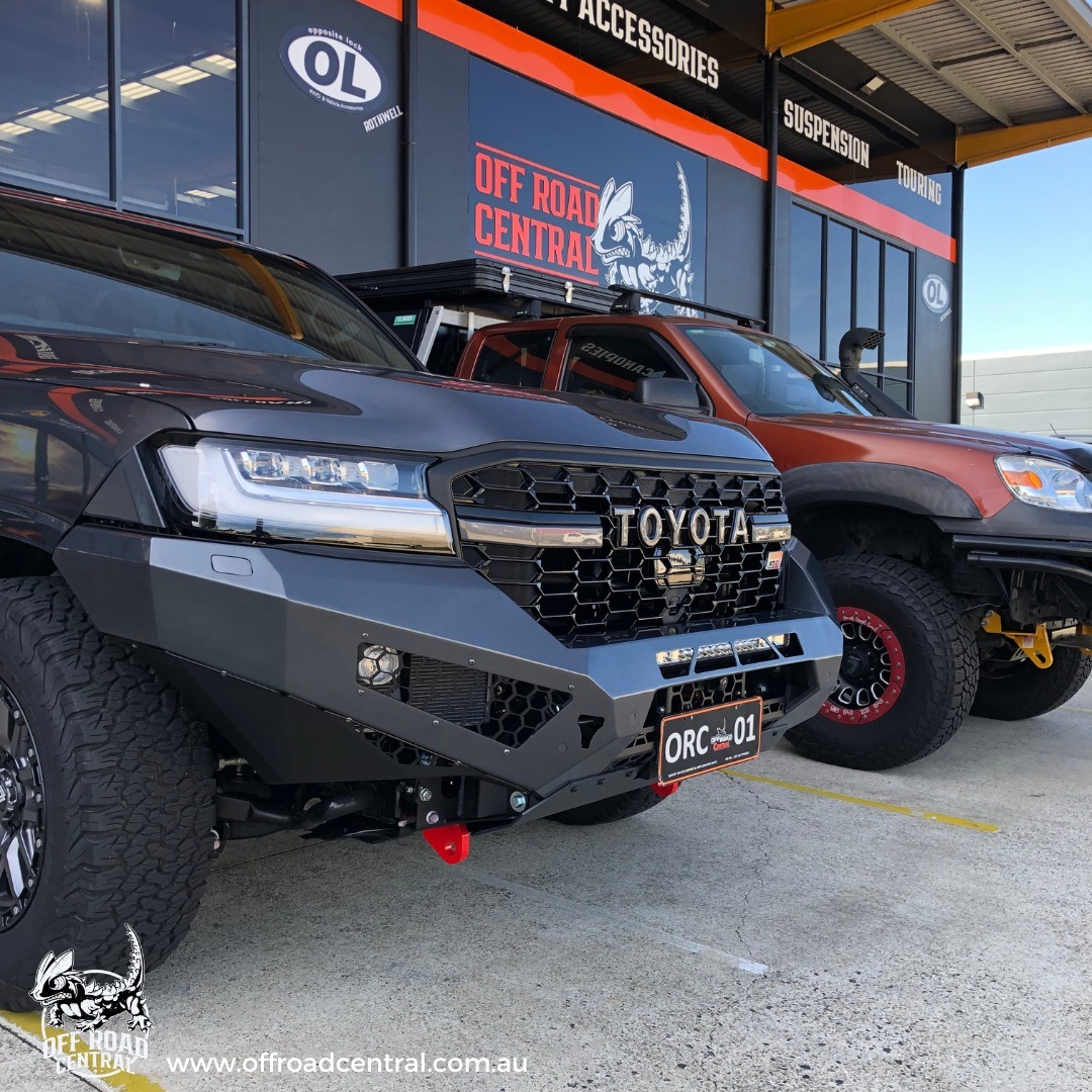 Offroad Animal Predator Bull Bar To Suit Toyota Land Cruiser 300 Series (2021-On)