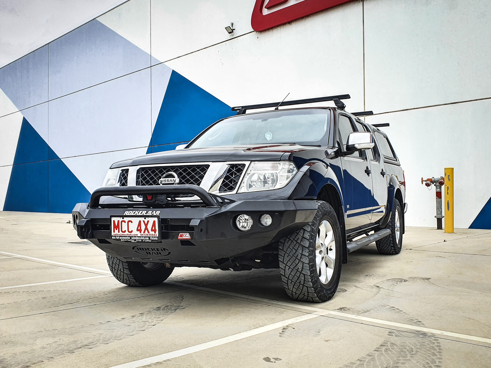 MCC ROCKER LOW LOOP W/ FOGS AND PLATES TO SUIT NISSAN NAVARA D40 11-15 & PATHFINDER R51 11-13 (SMOOTH)
