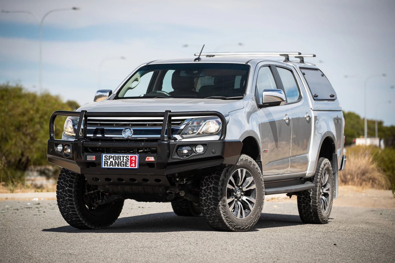 MCC BLACK A-FRAME FALCON BAR (W/FOGS) TO SUIT HOLDEN COLORADO TRAILBLAZER (2017-2020)