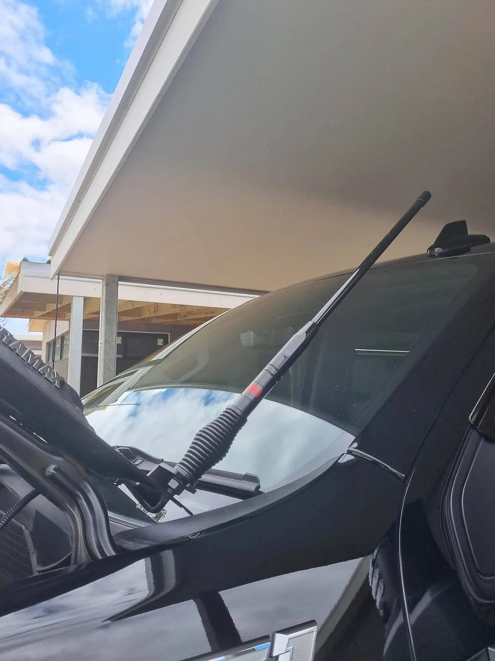 GMF 4X4 UHF ANTENNA BONNET BRACKET (DRIVER SIDE) TO SUIT SILVERADO 2500 (2020-ON)