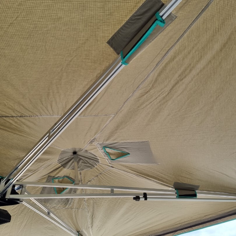 30 SECOND AWNINGS 270 DEGREE STORMCHASER AWNING (2.7M) STARTER PACKAGE
