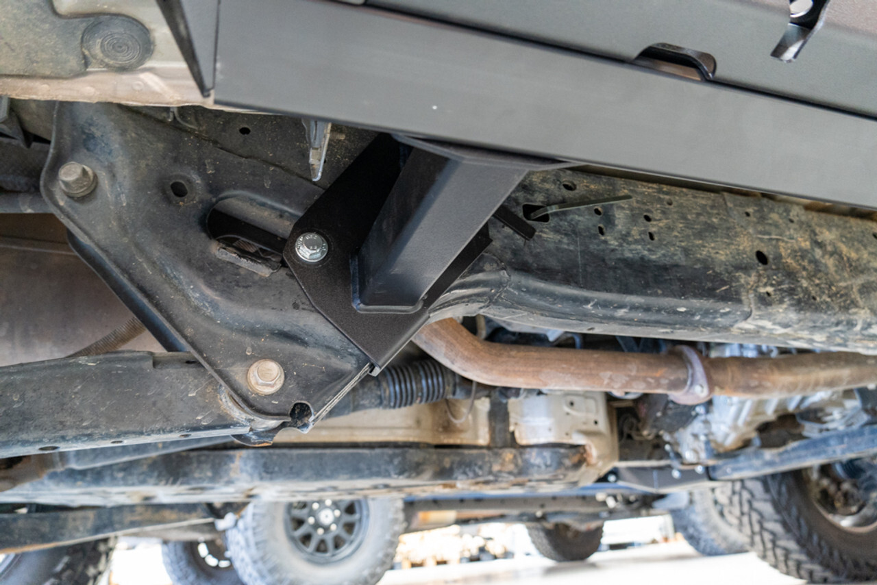 OFFROAD ANIMAL ROCK SLIDERS TO SUIT TOYOTA FORTUNER (2015-ON)