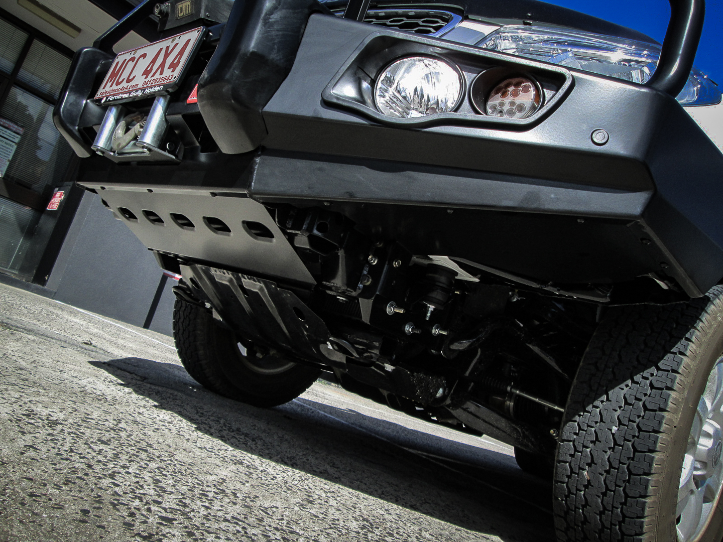 MCC FALCON A-FRAMETO SUIT HOLDEN COLORADO RG & COLORADO 7