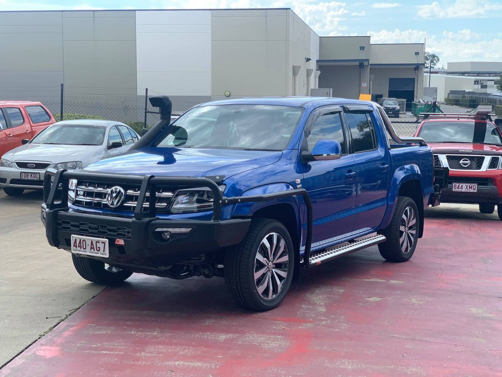 MCC PHEONIX A-FRAME BULLBAR W/UBP & FOGS TO SUIT VOLKSWAGON AMAROK 2011 ON