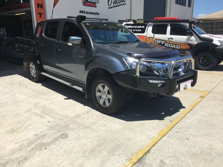 MCC PHOENIX TRIPLE & SINGLE LOOP BULL BAR - ISUZU DMAX / MUX 2017 - 2020