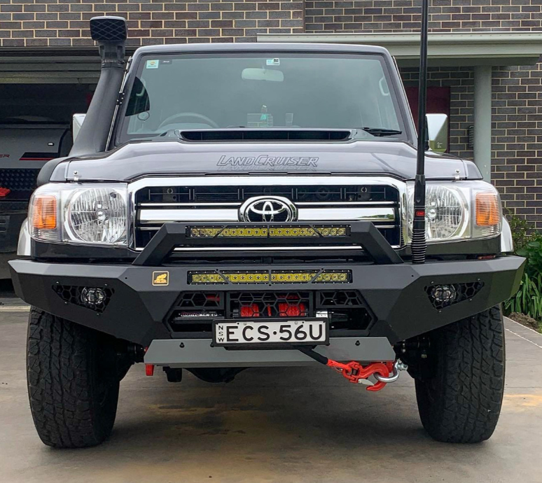 Offroad Animal Predator Bull Bar To Suit Toyota Land Cruiser 76/78/79 Series (2007-2023)