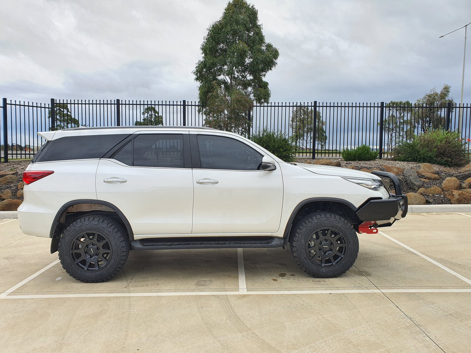 MCC RECOVERY POINTS - HILUX & FORTUNER 2016 - CURRENT.