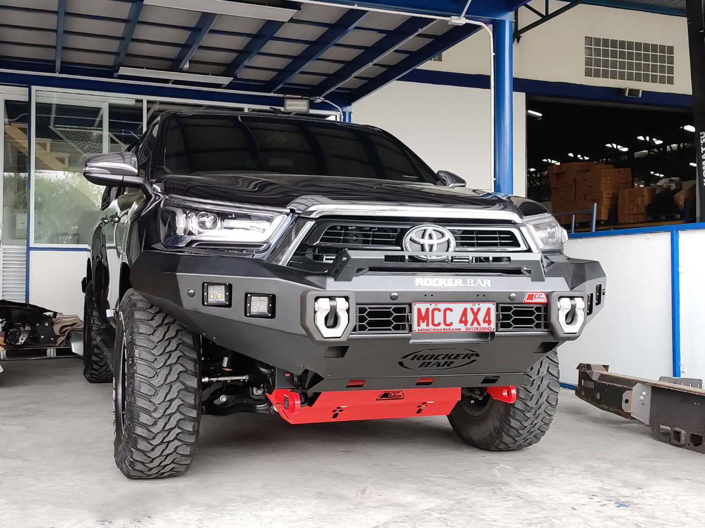 MCC ROCKER BULLBARS TO SUIT TOYOTA HILUX REVO (MK8) FACELIFT 2020 ON