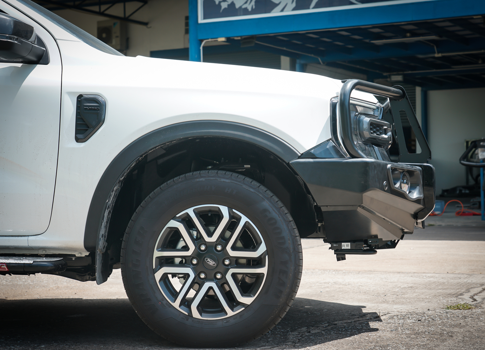 MCC FALCON A-FRAME BULL BAR TO SUIT FORD RANGER 2022-ON