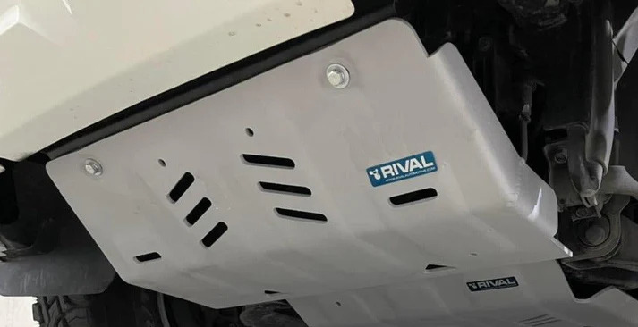 RIVAL ALUMINIUM RADIATOR UNDERBODY ARMOUR TO SUIT TRITON & PAJERO SPORT (2015-ON)