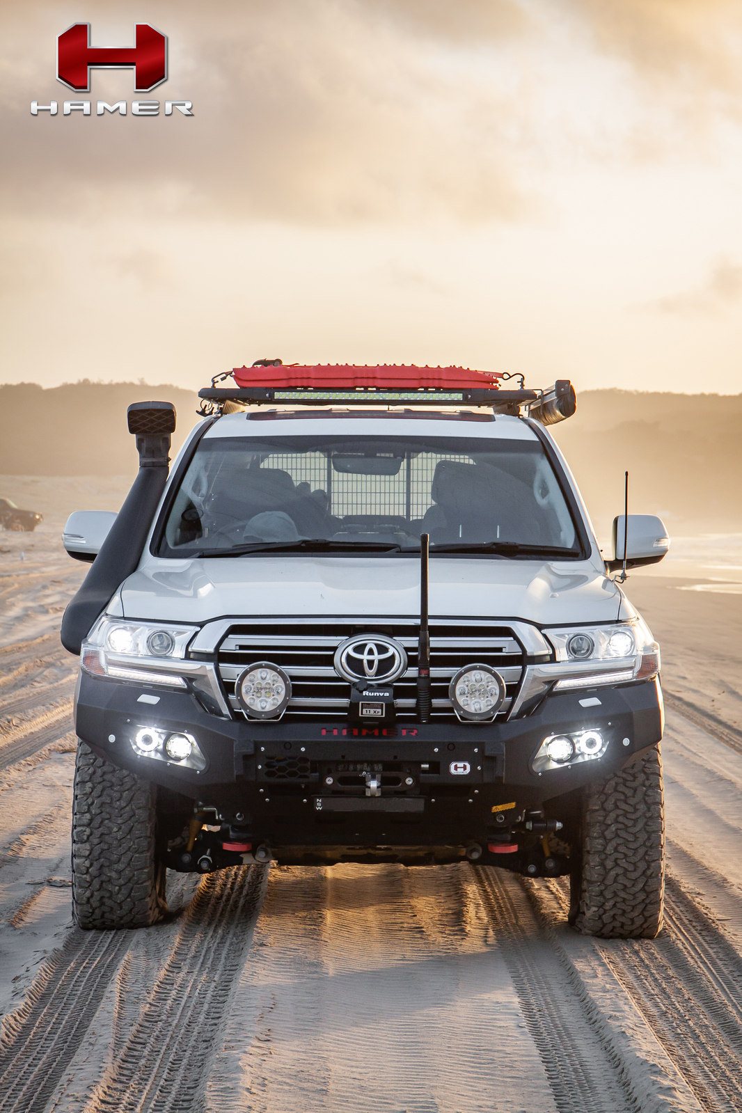 HAMER KING SERIES BULL BAR TO SUIT TOYOTA LANDCRUISER 200 SERIES (2015-2020)