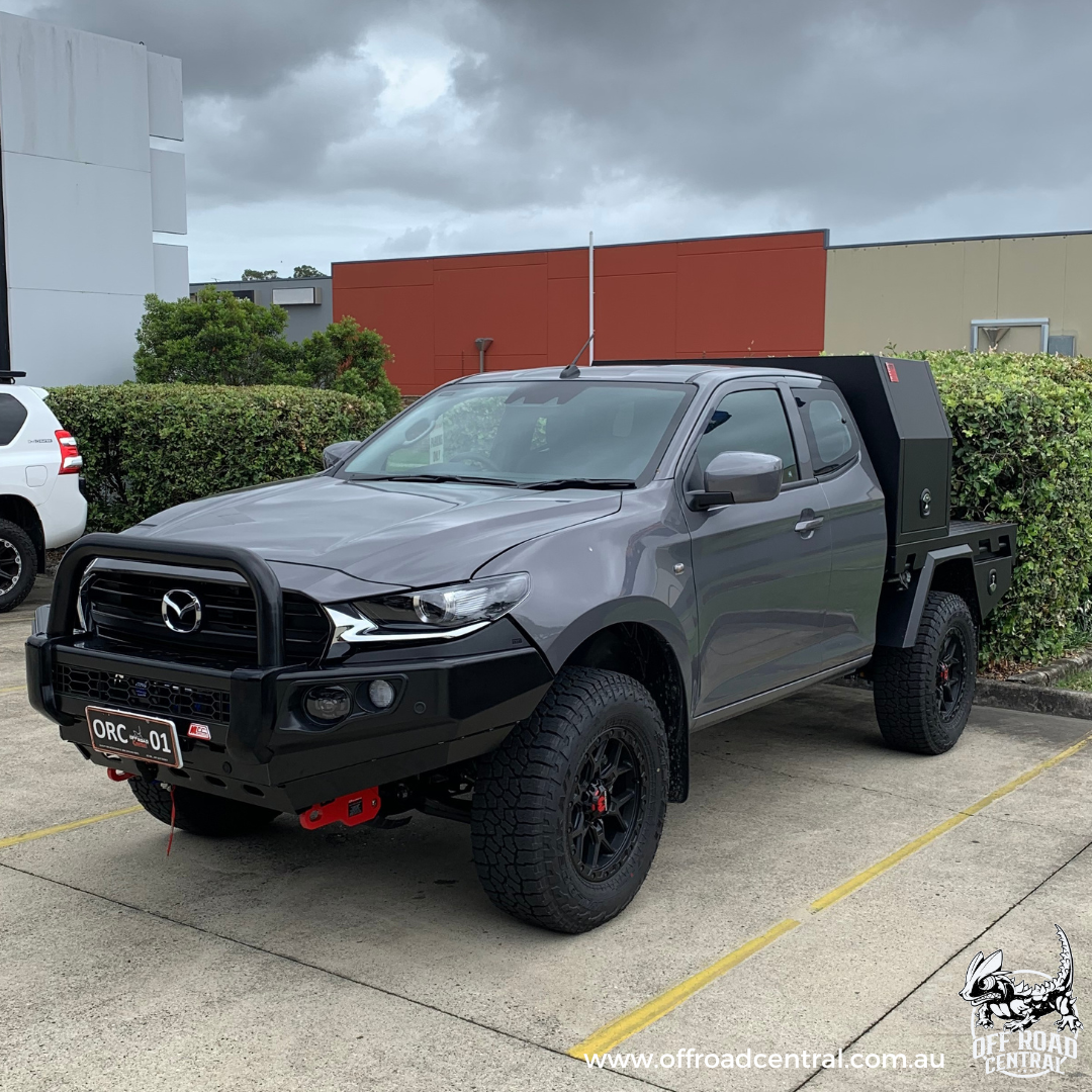 MCC FALCON BLACK SINGLE LOOP BAR W/UBP & FOGS TO SUIT MAZDA BT50 2021 ON