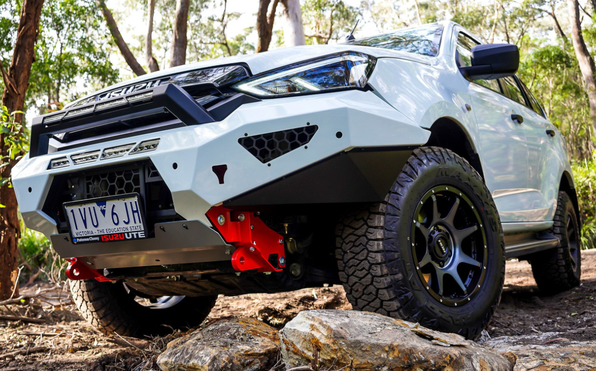 Offroad Animal Predator Bull Bar To Suit Isuzu MU-X (2021-On)